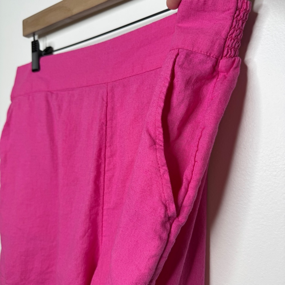 Crown & Ivy Linen Blend Pink Shorts - Picture 3 of 6
